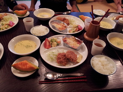 20120806合宿二日目夕食.jpg